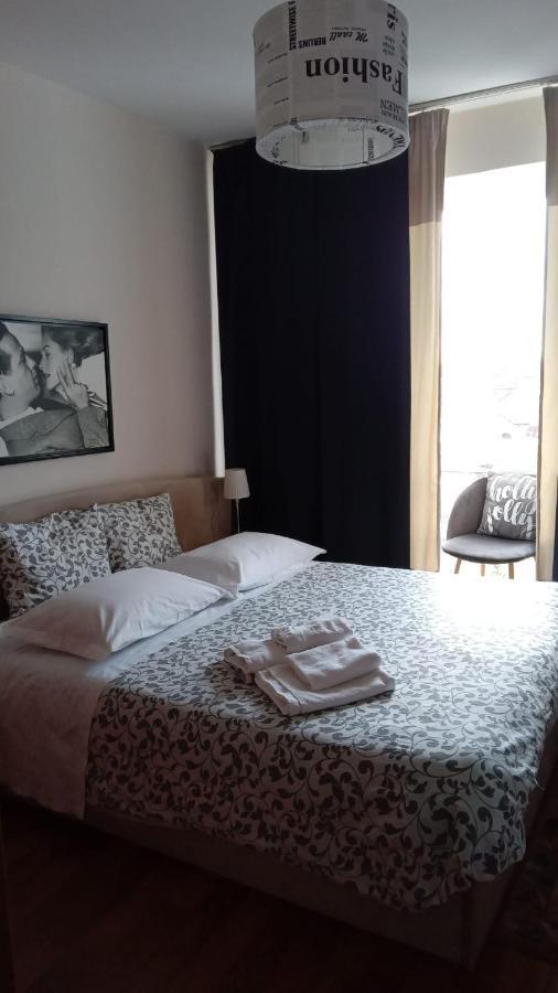 Eva Twin Apartments Bukarest Exterior foto